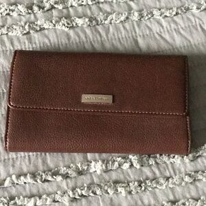 Nine & Company Timeless Classic Chocolate Brown Full Size Wallet 15 Card Slots